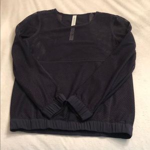 Lululemon mesh long sleeve size 2 navy